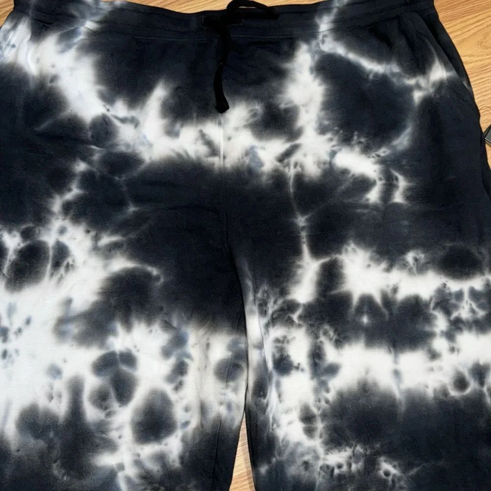 NWT Glyder Juniper Jogger Black Stone Dye Size Large